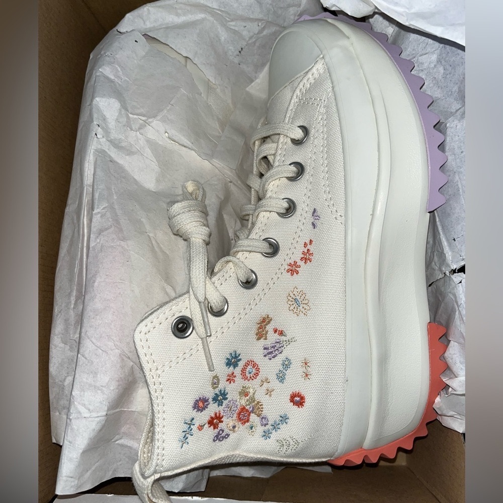 Embroidered Floral Converse